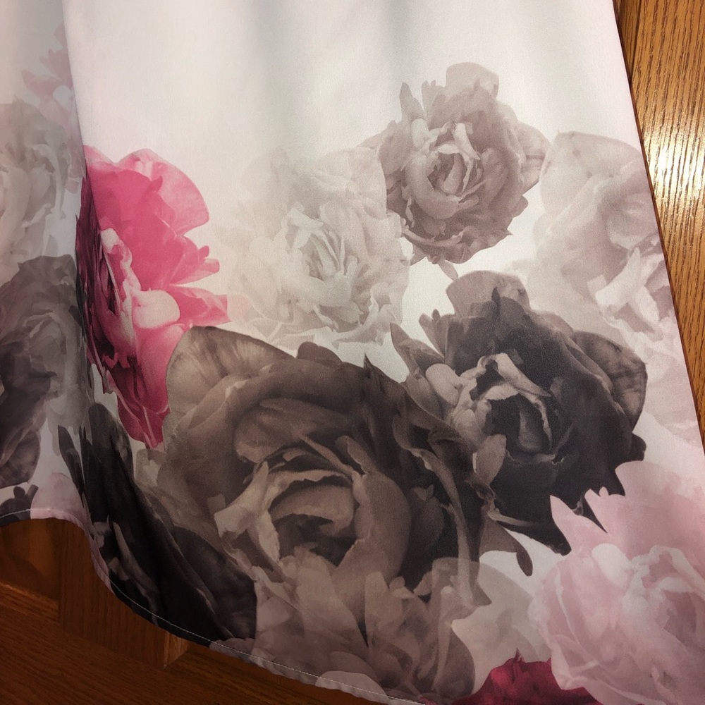 H&M Dress! - Picture 5 of 7